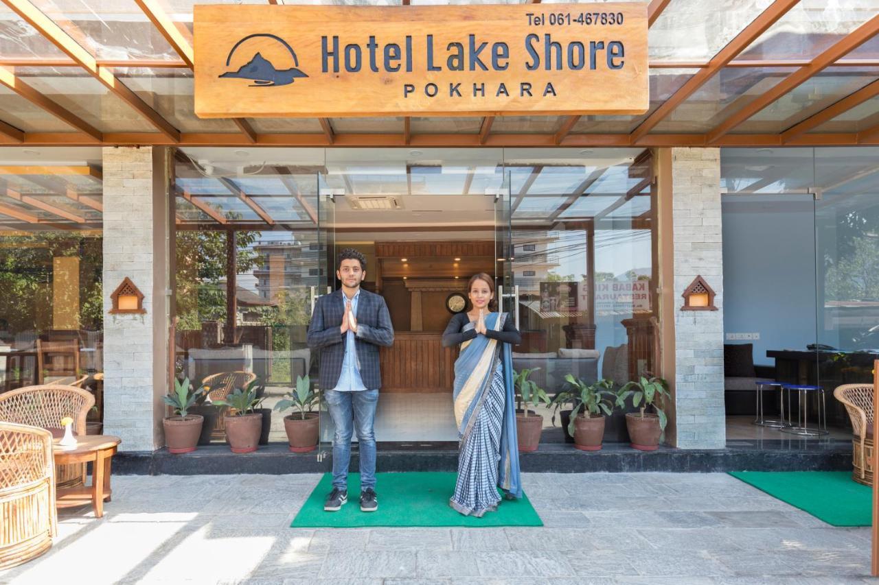 Hotel Lake Shore Pokhara Kültér fotó